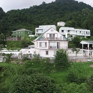 Mount 住宿加早餐酒店